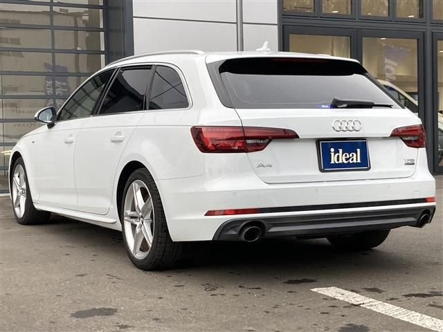 AUDI A4 AVANT 2018 Image 31