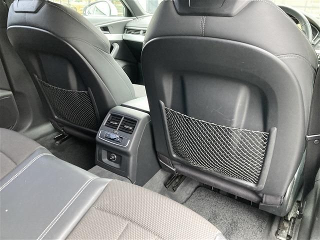 AUDI A4 AVANT 2018 Image 31