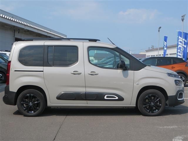 CITROEN BERLINGO 2022 Image 31