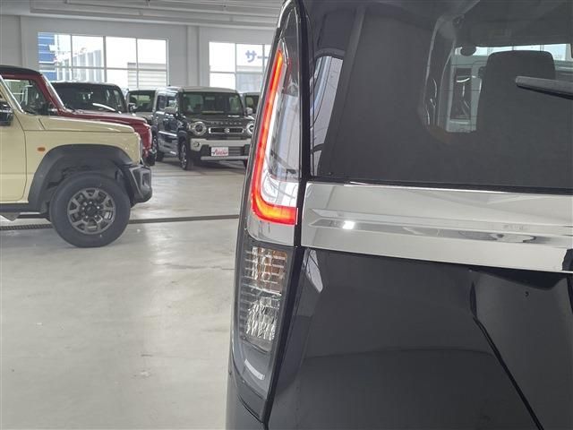 SUZUKI SOLIO 4WD 2023 Image 31