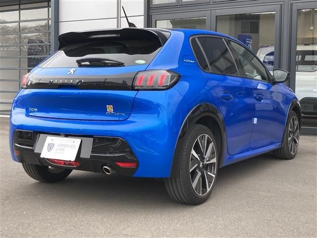 PEUGEOT 208 2020 Image 31