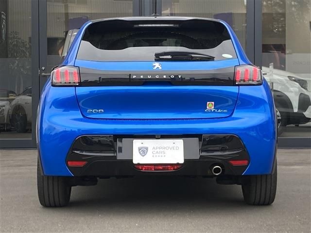 PEUGEOT 208 2020 Image 31