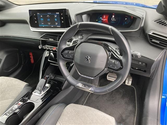 PEUGEOT 208 2020 Image 31