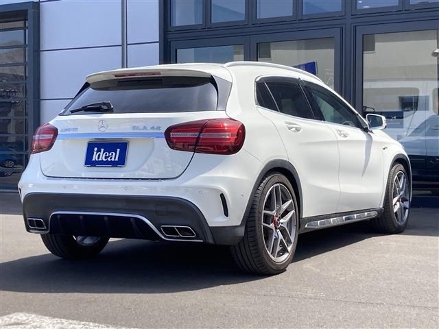 AMG GLA CLASS 2017 Image 31