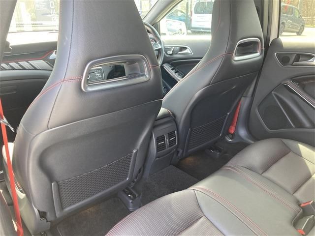 AMG GLA CLASS 2017 Image 31