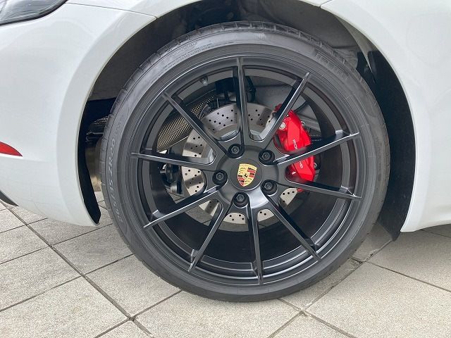 PORSCHE 718BOXSTER 2022 Image 31