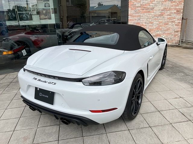PORSCHE 718BOXSTER 2022 Image 31