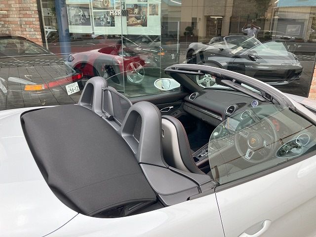 PORSCHE 718BOXSTER 2022 Image 31