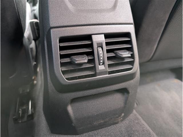 BMW 1SERIES 2019 Image 31