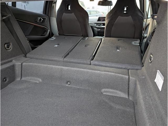 BMW 1SERIES 2019 Image 31