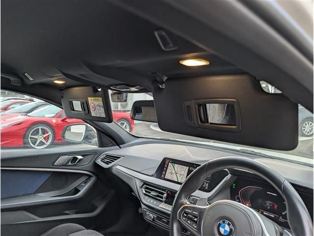 BMW 1SERIES 2019 Image 31