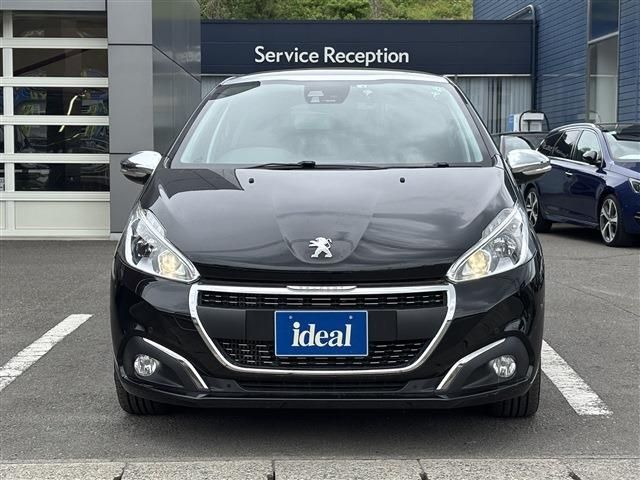 PEUGEOT 208 2016 Image 31
