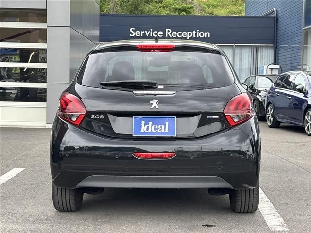 PEUGEOT 208 2016 Image 31