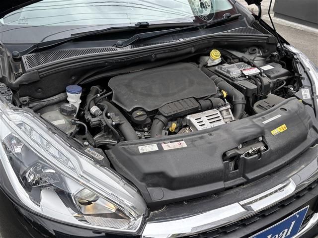 PEUGEOT 208 2016 Image 31