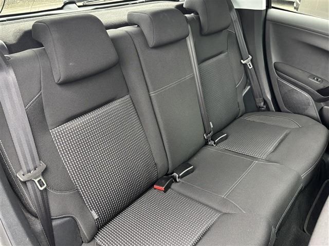 PEUGEOT 208 2016 Image 31