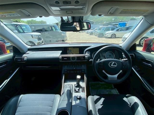 TOYOTA LEXUS IS250 2015 Image 31