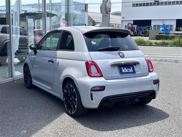 FIAT ABARTH 595 2019 Image 31