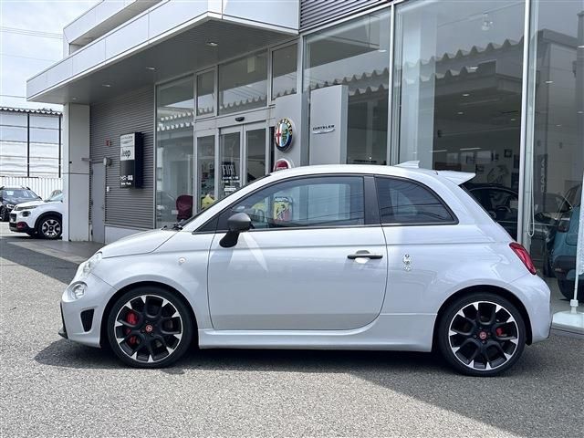 FIAT ABARTH 595 2019 Image 31