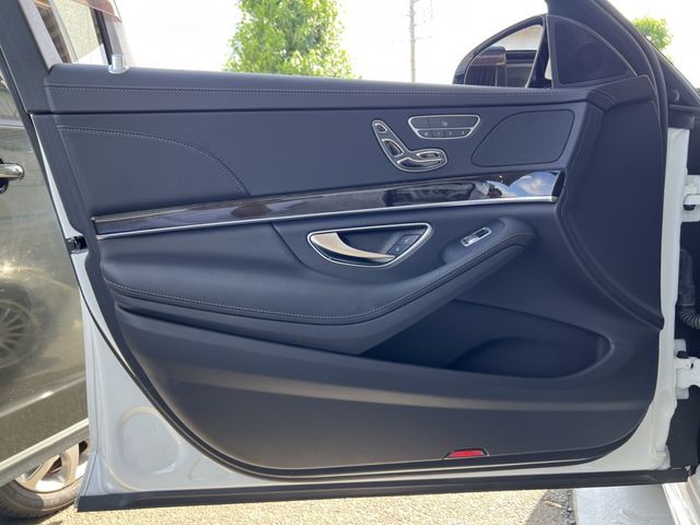 MERCEDES BENZ S CLAS 2016 Image 31