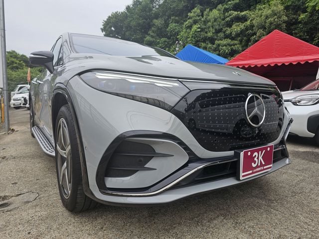 MERCEDES BENZ EQS SU 2023 Image 31