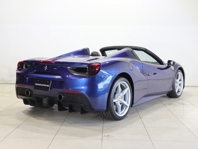 FERRARI 488SPIDER 2018 Image 31
