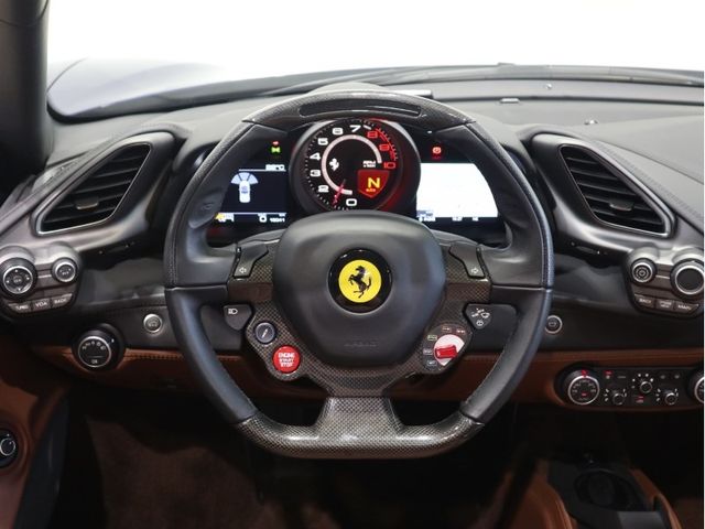 FERRARI 488SPIDER 2018 Image 31