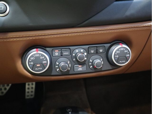 FERRARI 488SPIDER 2018 Image 31