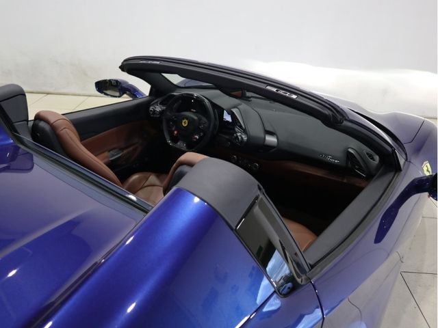 FERRARI 488SPIDER 2018 Image 31