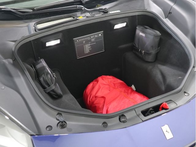 FERRARI 488SPIDER 2018 Image 31