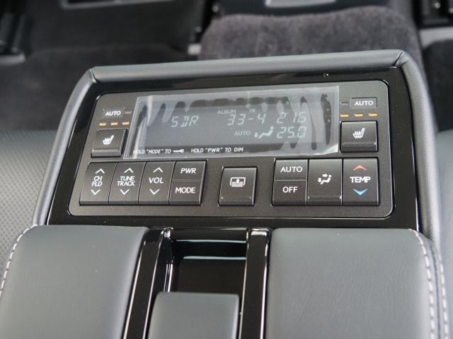 TOYOTA LEXUS GS300H 2017 Image 31