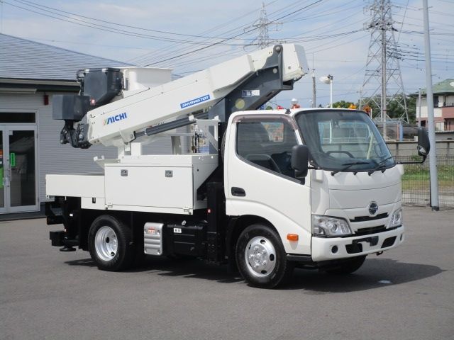 HINO DUTRO 2020 Image 31