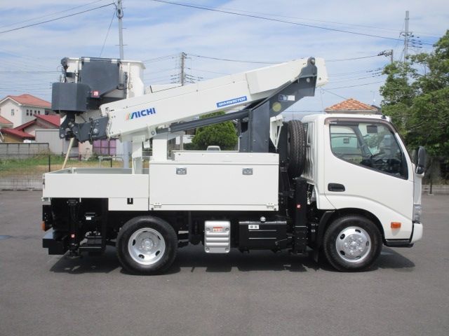 HINO DUTRO 2020 Image 31