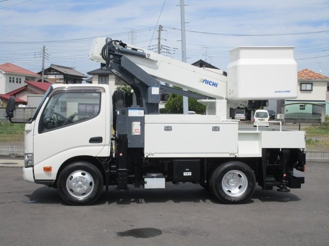 HINO DUTRO 2020 Image 31