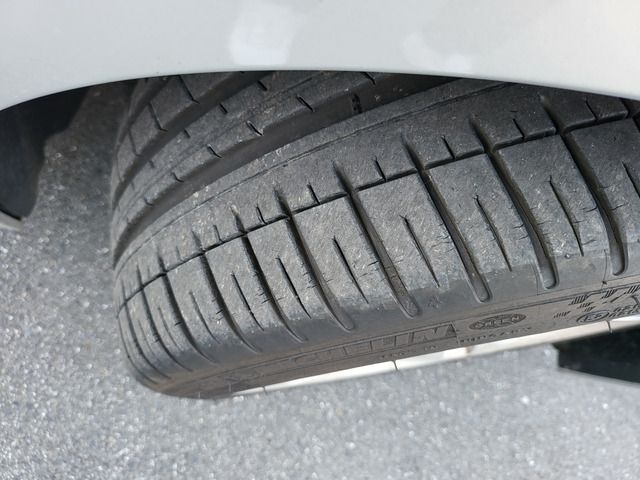 BMW Z4 2003 Image 31