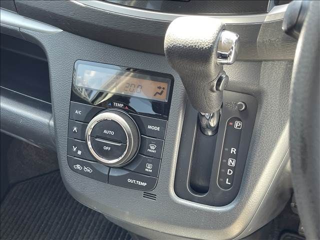 SUZUKI WAGON R 2013 Image 31