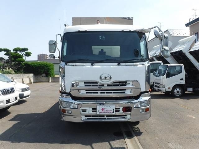 NISSAN DIESEL  2013 Image 31
