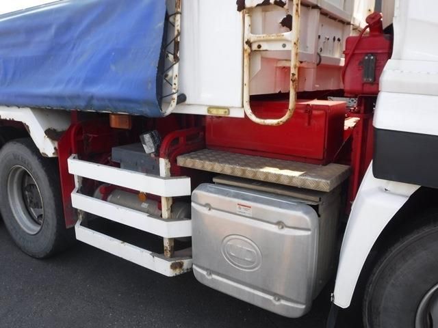 NISSAN DIESEL  2013 Image 31