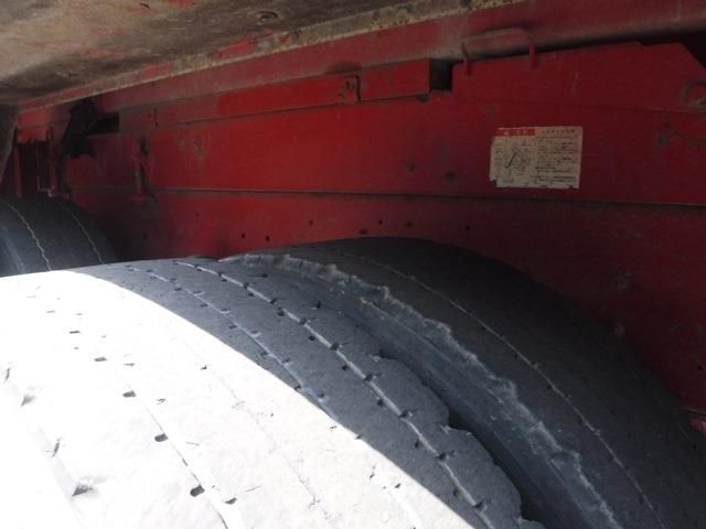 NISSAN DIESEL  2013 Image 31