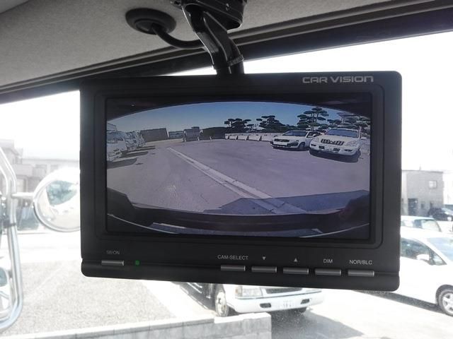 NISSAN DIESEL  2013 Image 31