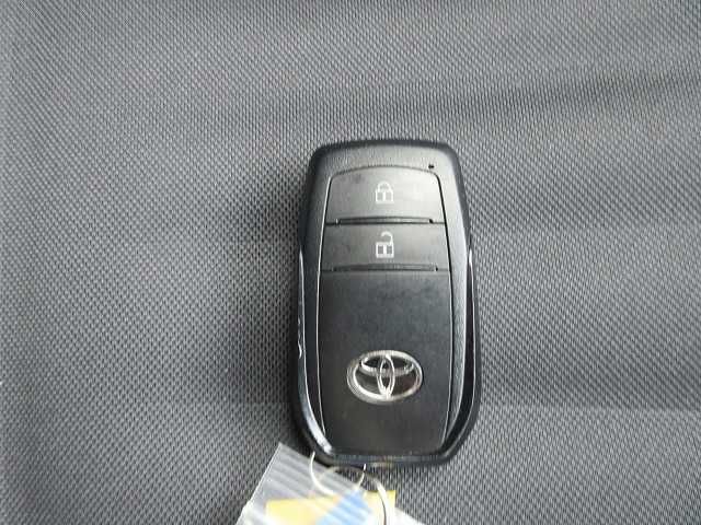 TOYOTA YARIS 2023 Image 31