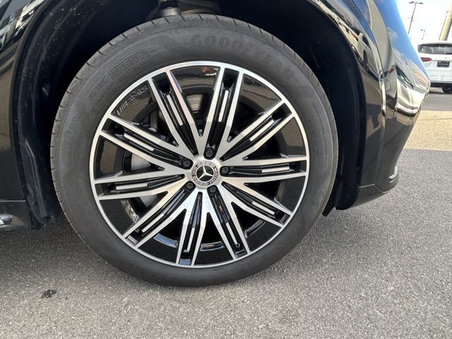 MERCEDES BENZ EQS SU 2023 Image 31