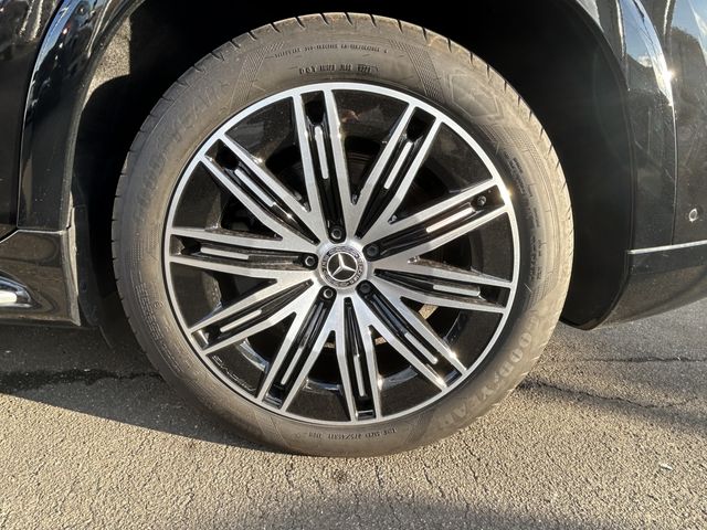 MERCEDES BENZ EQS SU 2023 Image 31