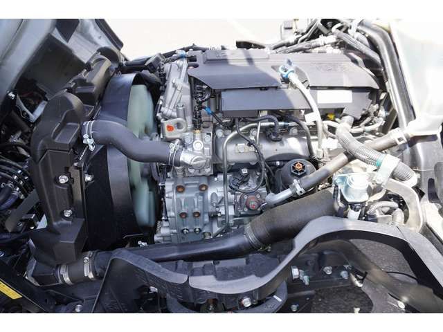 MITSUBISHI CANTER 2024 Image 31