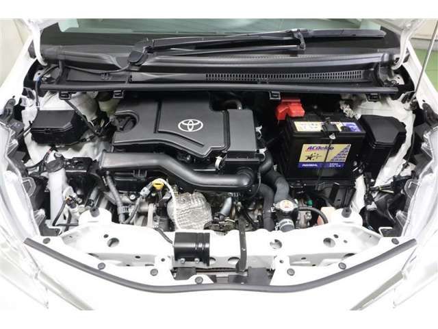 TOYOTA VITZ 2019 Image 31