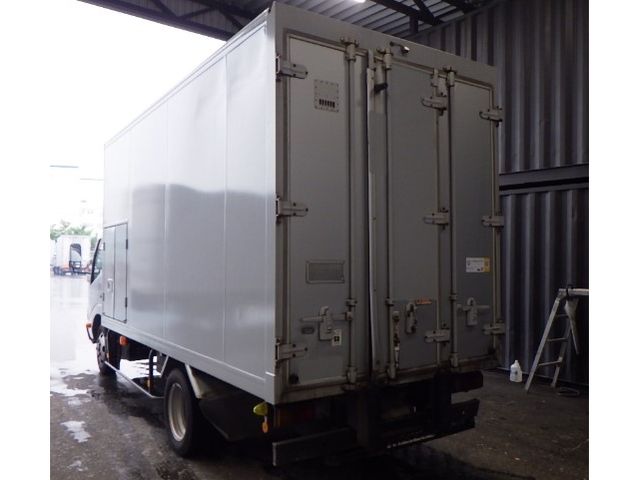 HINO DUTRO 2015 Image 31