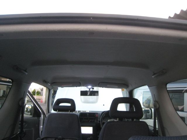 SUZUKI JIMNY 4WD 2002 Image 31