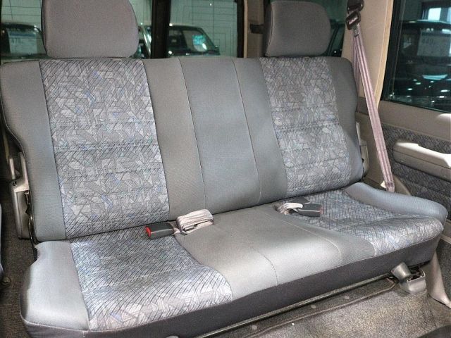 TOYOTA LANDCRUISER VAN 2003 Image 31