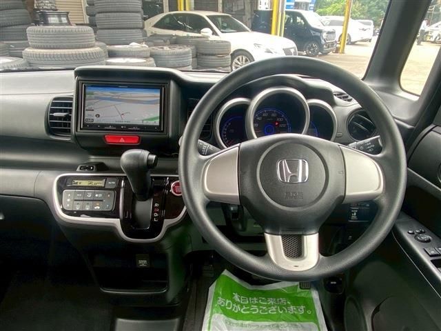 HONDA N BOX CUSTOM 2014 Image 31