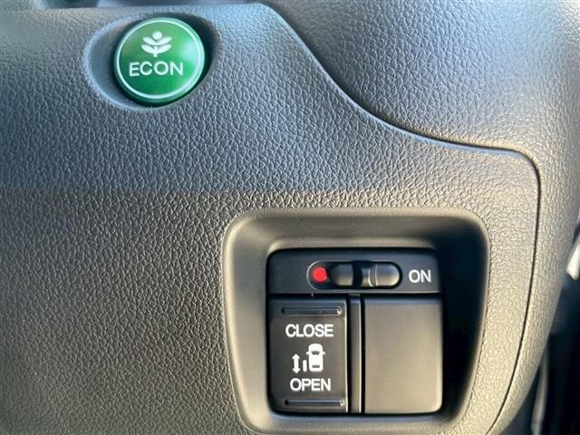 HONDA N BOX CUSTOM 2014 Image 31