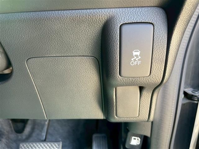 HONDA N BOX CUSTOM 2014 Image 31